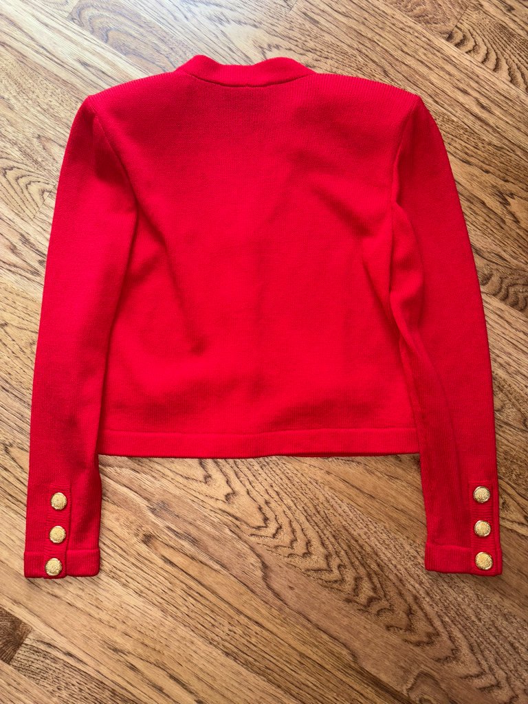 Vtg St John Marie Gray Santana Knit Red Jacket & Pants Suit Gold Buttons Size 6 — image 4 of 6